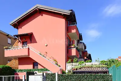 casa semindipendente in vendita a Fino Mornasco