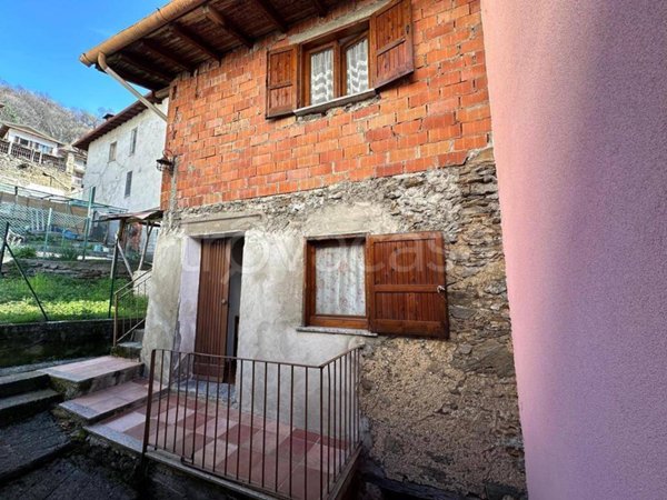 appartamento in vendita a Garzeno