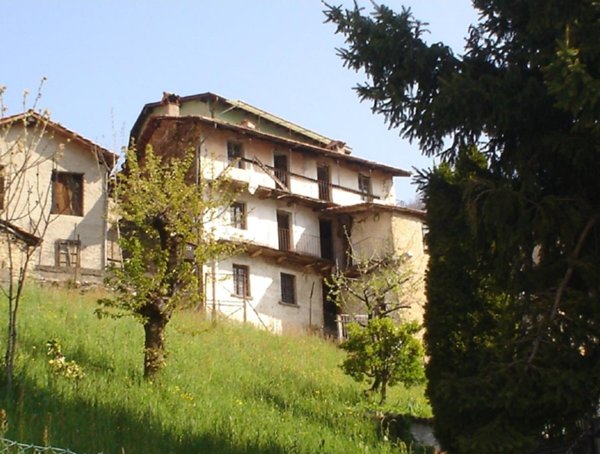 appartamento in vendita a Garzeno