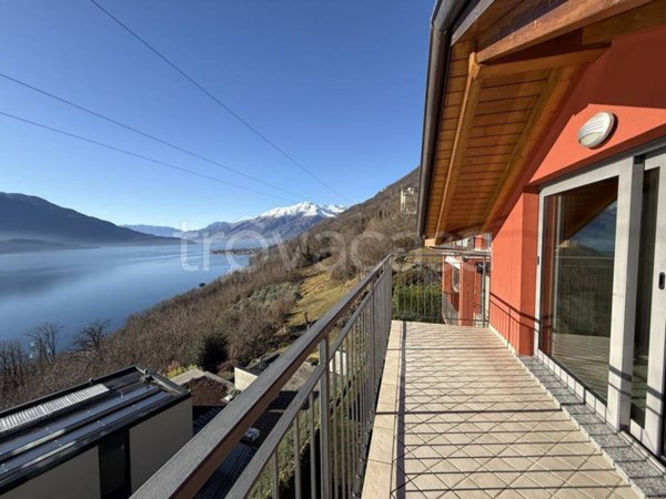 casa indipendente in vendita a Gera Lario