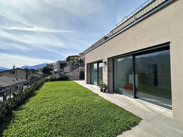 appartamento in vendita a Gera Lario