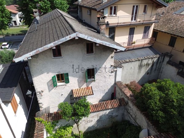 casa indipendente in vendita a Gera Lario