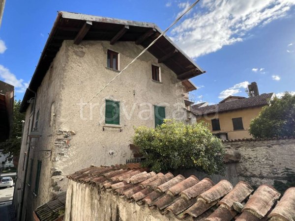 casa indipendente in vendita a Gera Lario