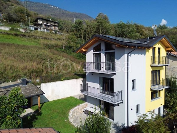 appartamento in vendita a Gera Lario