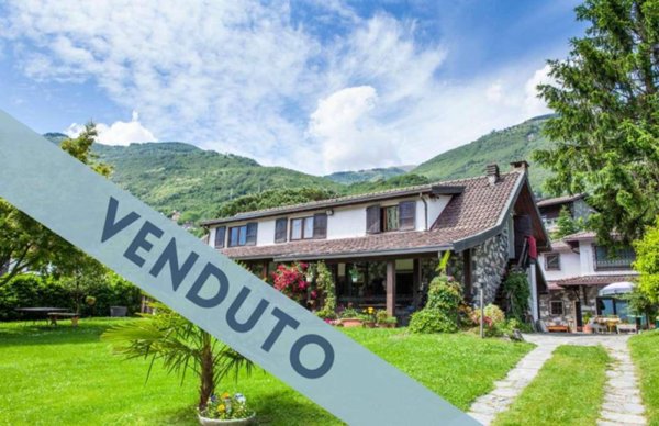 casa indipendente in vendita a Gera Lario