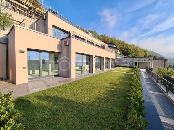 appartamento in vendita a Gera Lario