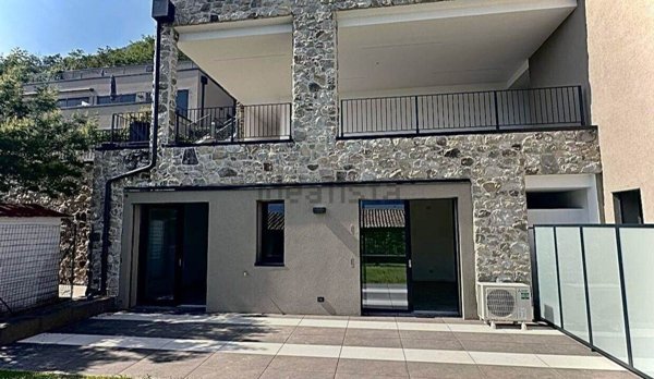 appartamento in vendita a Gera Lario