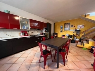 casa indipendente in vendita a Gera Lario