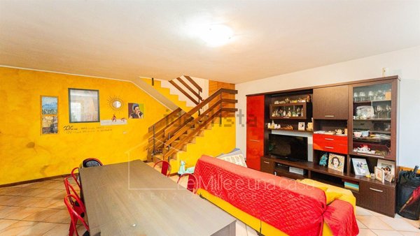 casa indipendente in vendita a Gera Lario