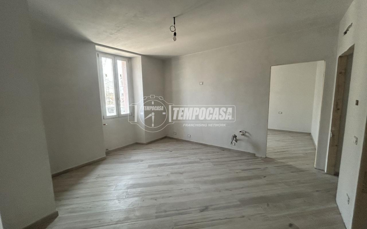 appartamento in vendita a Grandate
