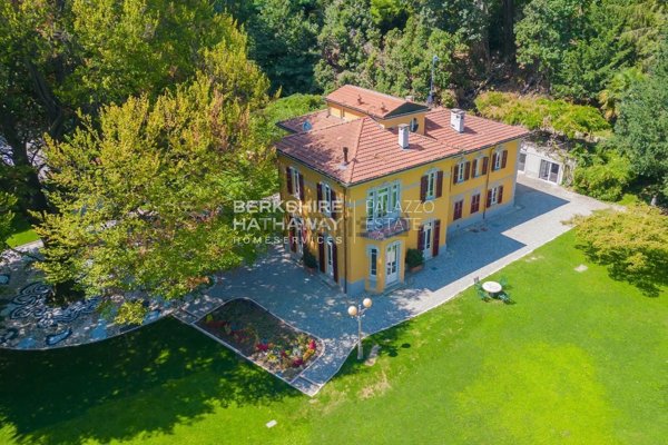 casa indipendente in vendita a Grandate