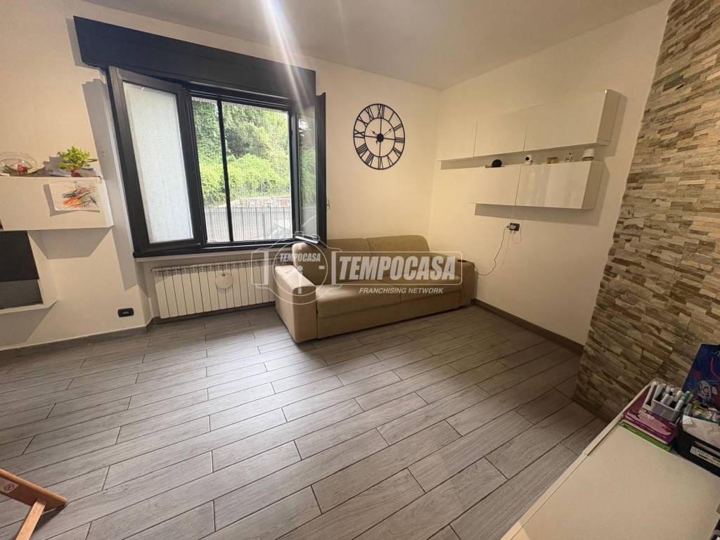 appartamento in vendita a Grandate