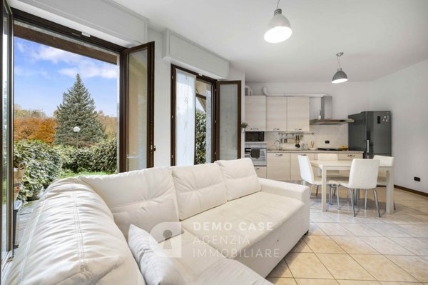appartamento in vendita a Grandate