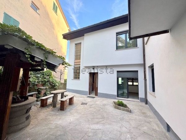 appartamento in vendita a Grandate