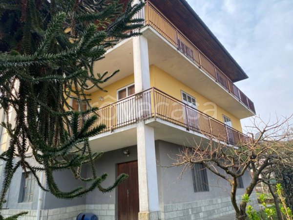 casa indipendente in vendita a Grandate