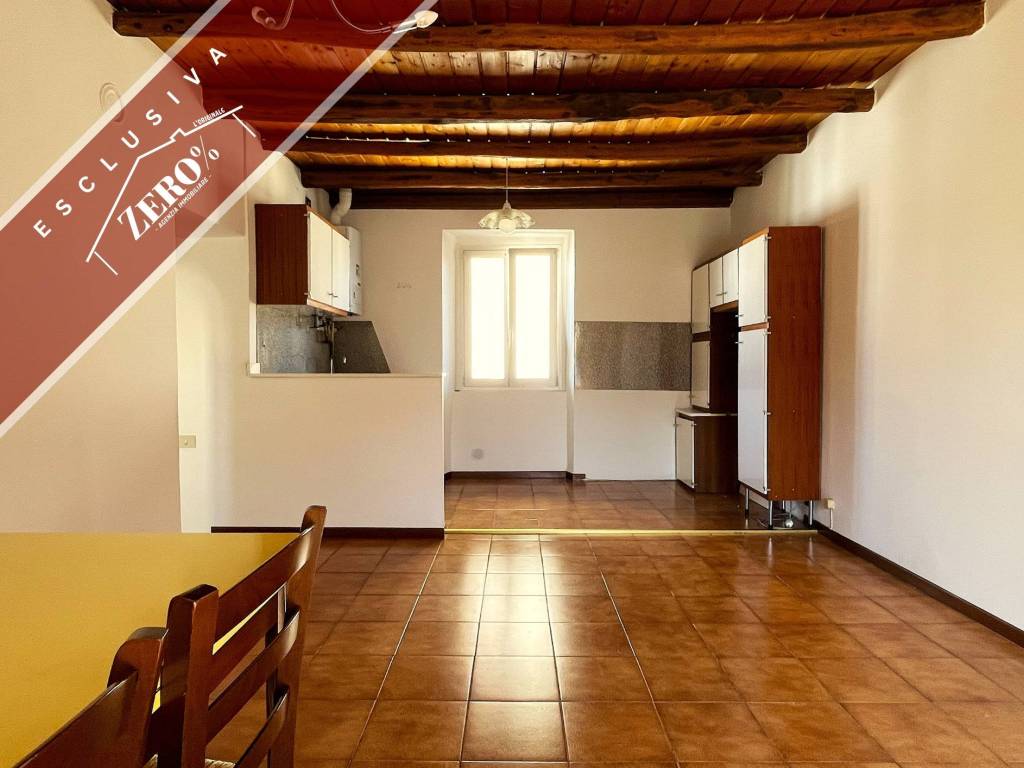 appartamento in vendita a Grandate