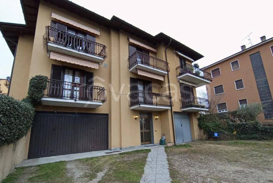 appartamento in vendita a Grandate
