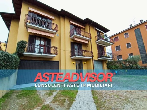 appartamento in vendita a Grandate