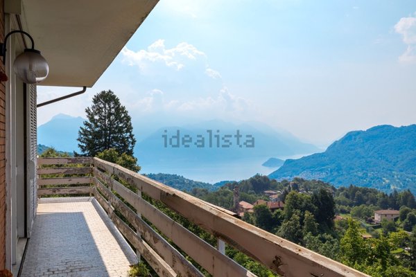 casa indipendente in vendita a Grandola ed Uniti in zona Naggio