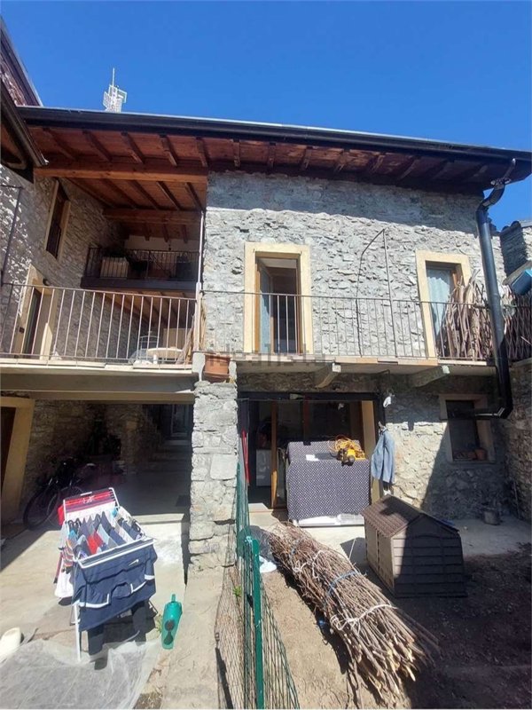 appartamento in vendita a Grandola ed Uniti in zona Velzo