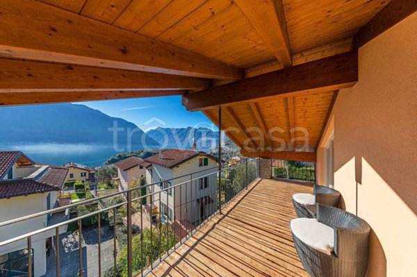 casa indipendente in vendita a Grandola ed Uniti