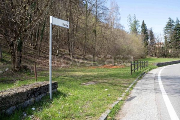 terreno edificabile in vendita a Grandola ed Uniti