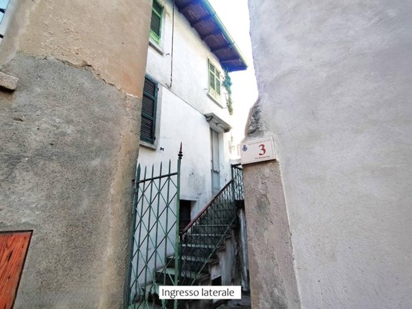 casa indipendente in vendita a Grandola ed Uniti in zona Naggio