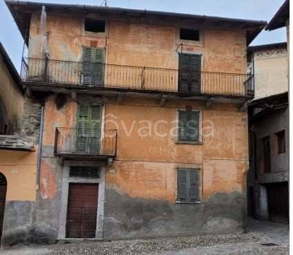 appartamento in vendita a Grandola ed Uniti in zona Naggio