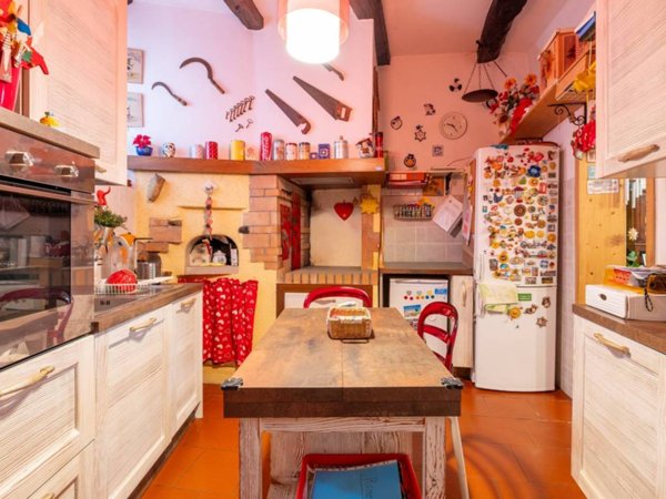 casa indipendente in vendita a Grandola ed Uniti in zona Gonte