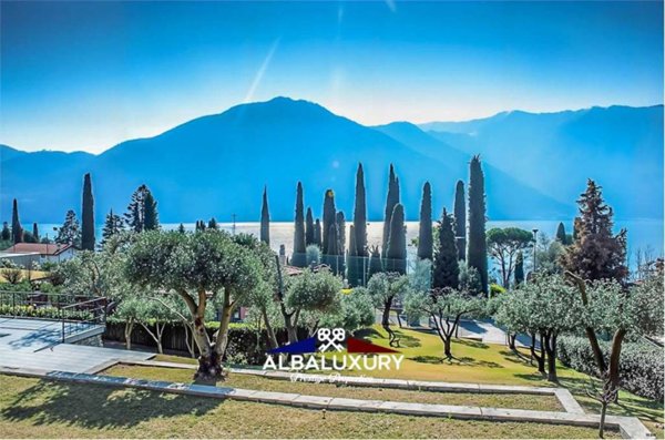 casa indipendente in vendita a Griante in zona Cadenabbia