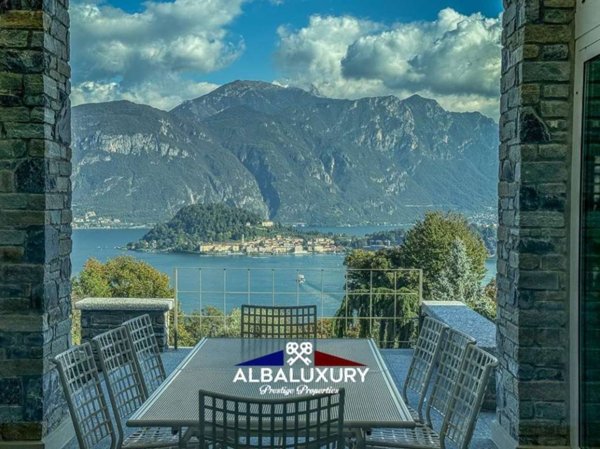 casa indipendente in vendita a Griante