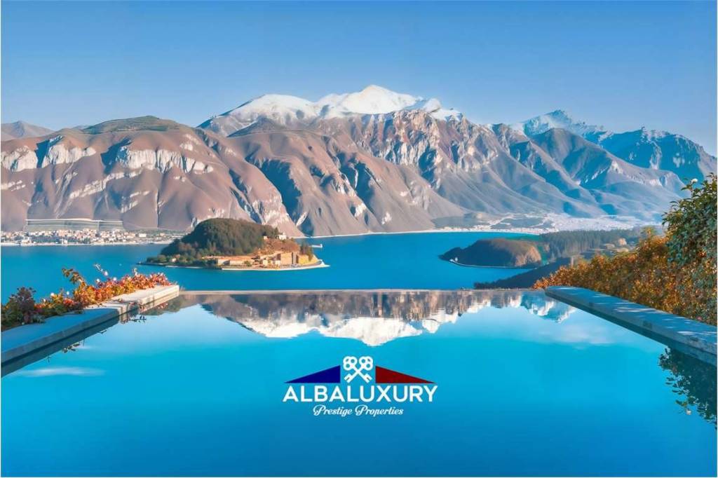 casa indipendente in vendita a Griante