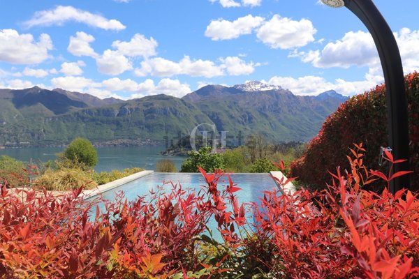 casa indipendente in vendita a Griante