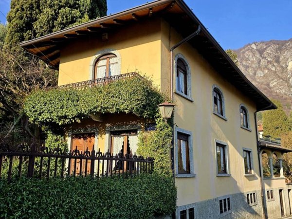 casa indipendente in vendita a Griante