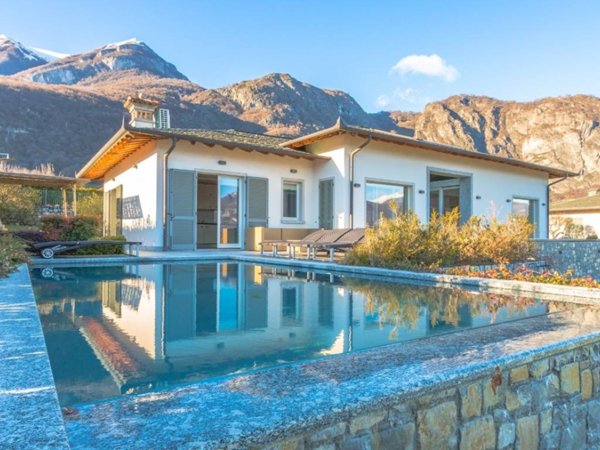 casa indipendente in vendita a Griante in zona Cadenabbia
