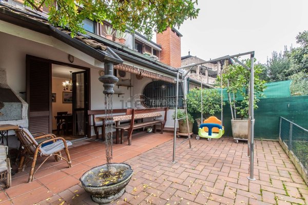 casa indipendente in vendita a Guanzate