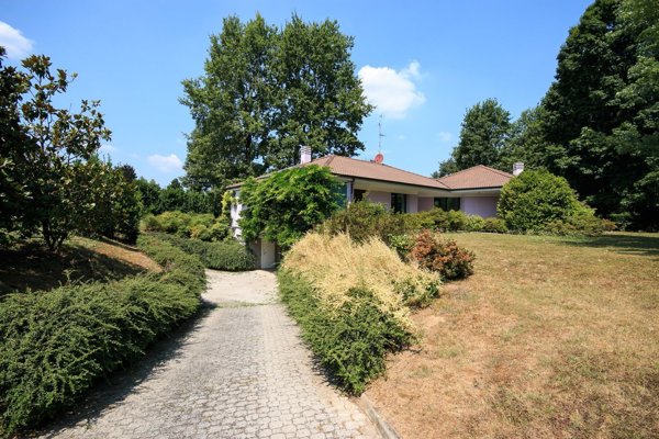 casa indipendente in vendita a Guanzate