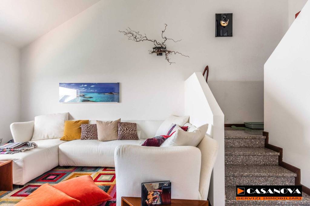 casa indipendente in vendita a Guanzate