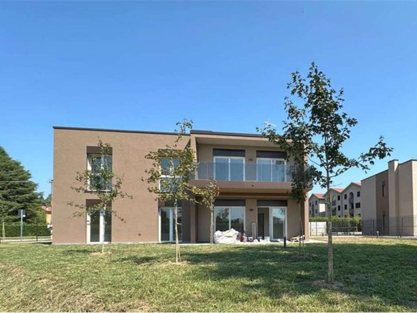 appartamento in vendita a Guanzate