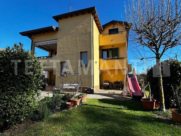 casa indipendente in vendita a Guanzate