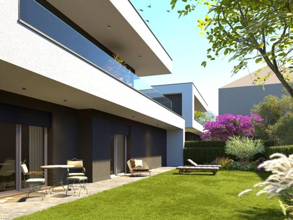 casa indipendente in vendita a Guanzate