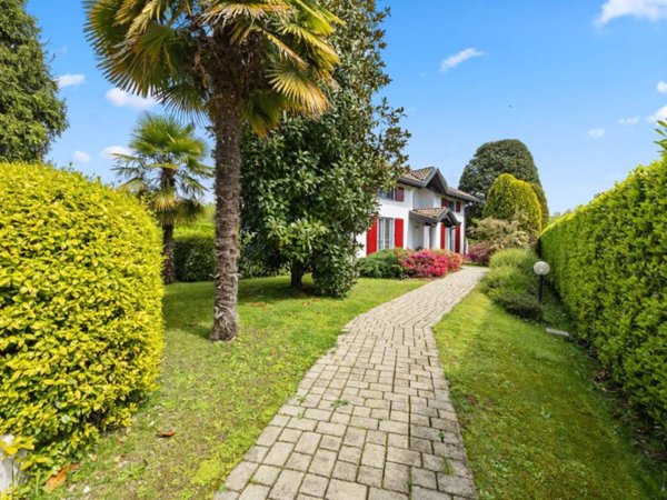 casa indipendente in vendita a Guanzate