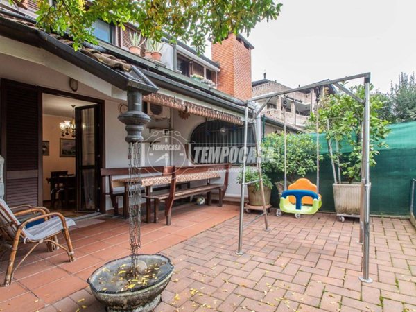 casa indipendente in vendita a Guanzate