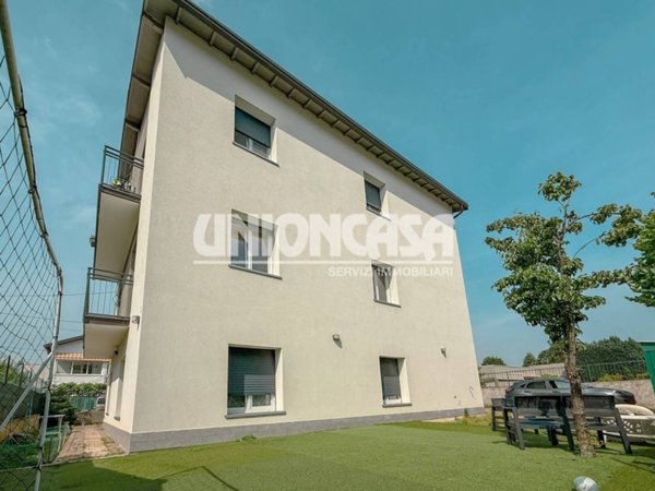 appartamento in vendita a Guanzate
