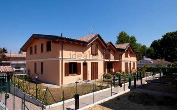 appartamento in vendita a Guanzate