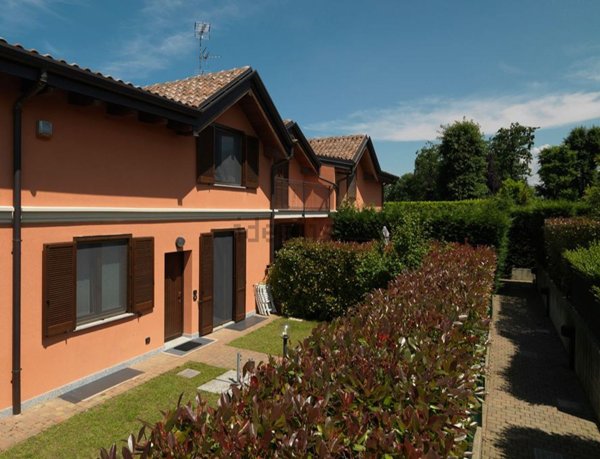 casa indipendente in vendita a Guanzate