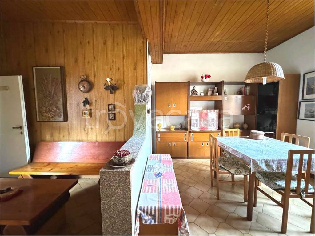 appartamento in vendita a Guanzate