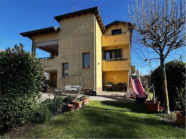 casa indipendente in vendita a Guanzate