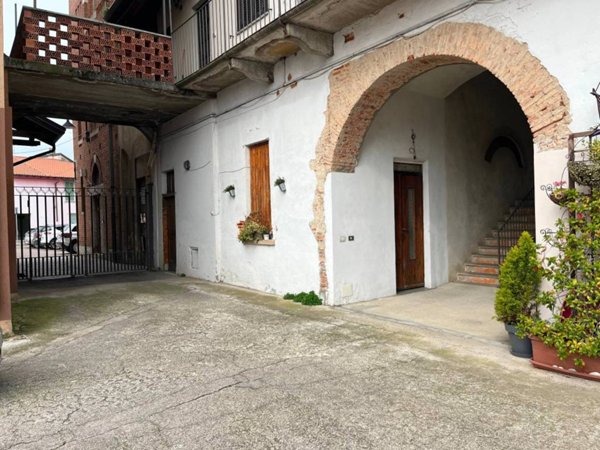 appartamento in vendita a Guanzate