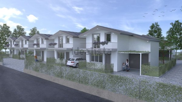 casa indipendente in vendita a Guanzate